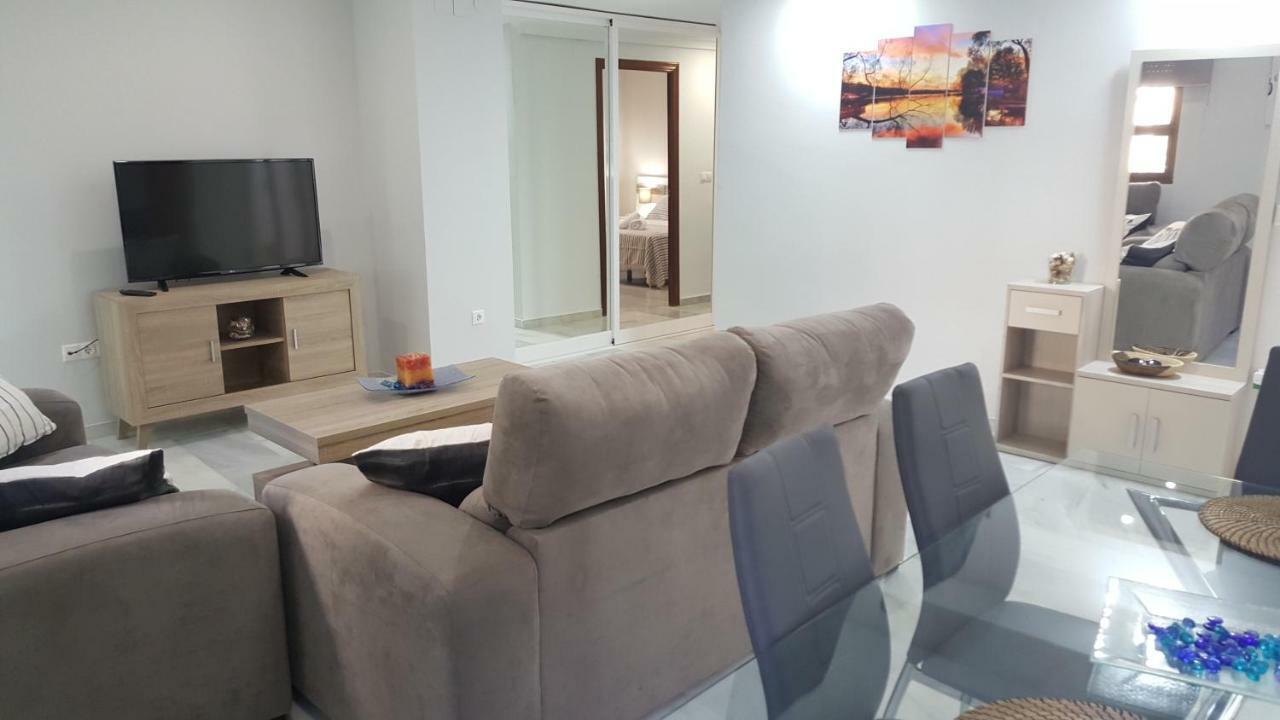 Apartamento Entre Patios Valladares Apartment กอร์โดบา ภายนอก รูปภาพ